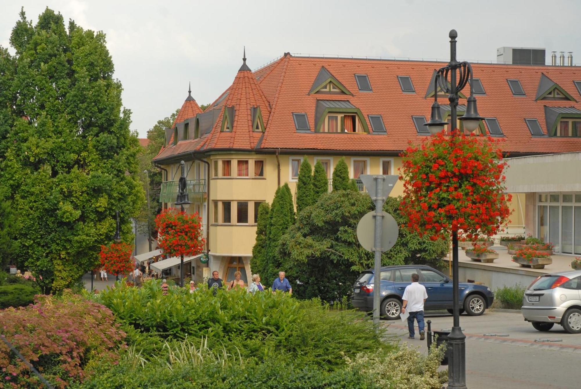 Hotel Kalma, Kalma Villa, Apart Hotel Хевіз Екстер'єр фото